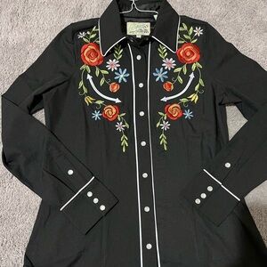 Vintage Women's Black Denver Roper Western Shirt Embroidered Small